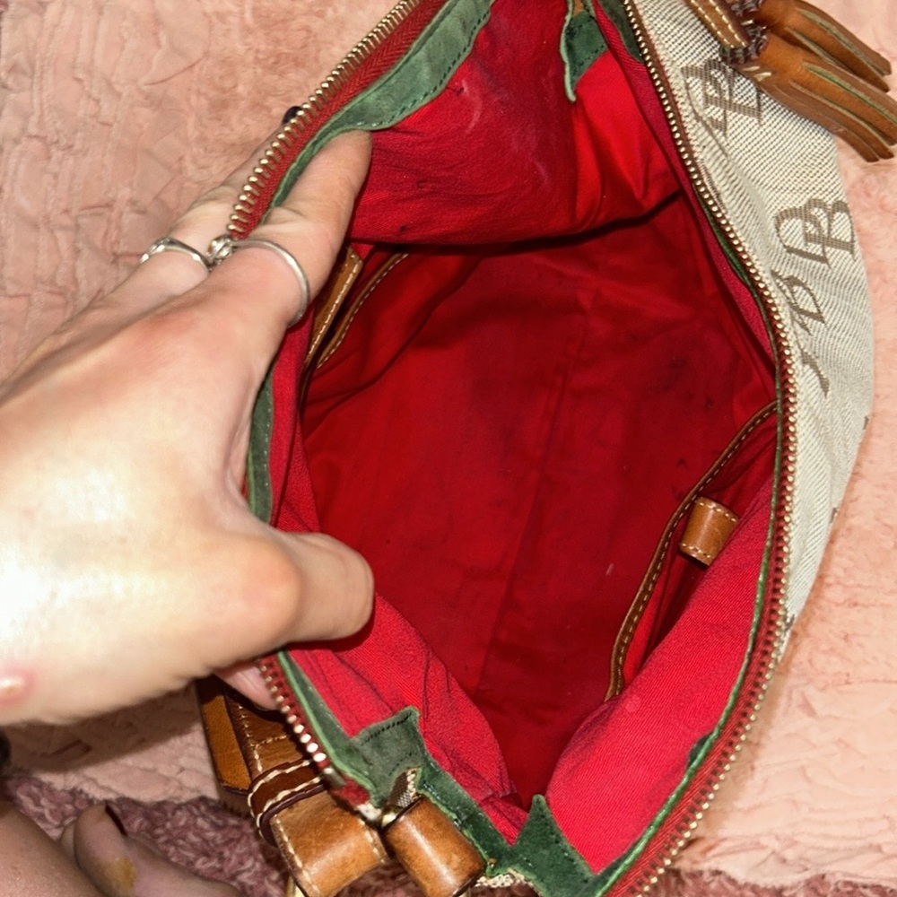 Dooney and Bourke Tulip Tassel Tote Handbag - vintage - big logos - Picture 12 of 13